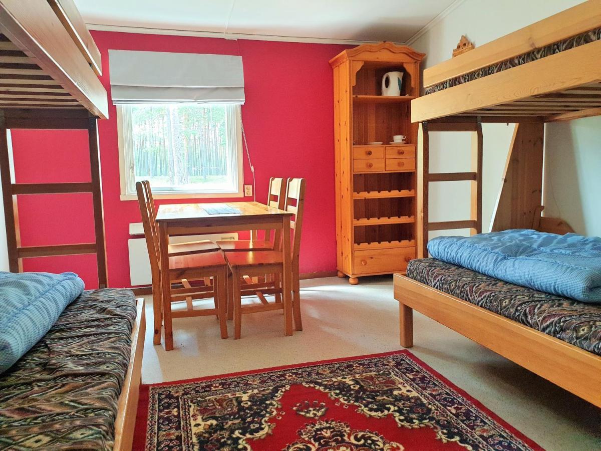 Hostel And Vandrarhem Lupin Naturcamping Lagom Gräsmark 外观 照片